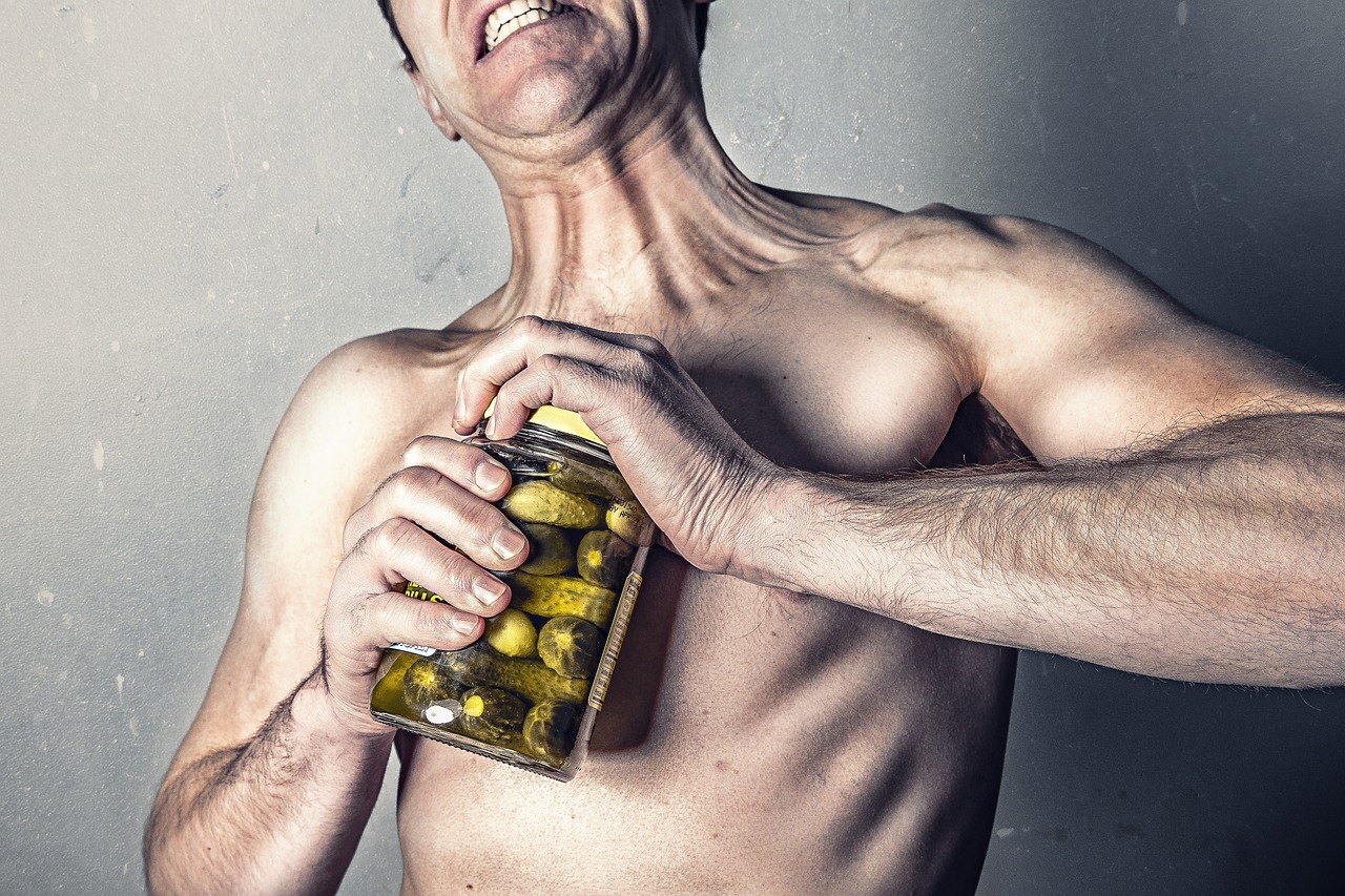 胸が大きくなる筋トレにはどんなエクササイズが効果的ですか？
