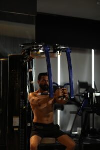 胸を大きくする筋トレで女性におすすめのエクササイズは？